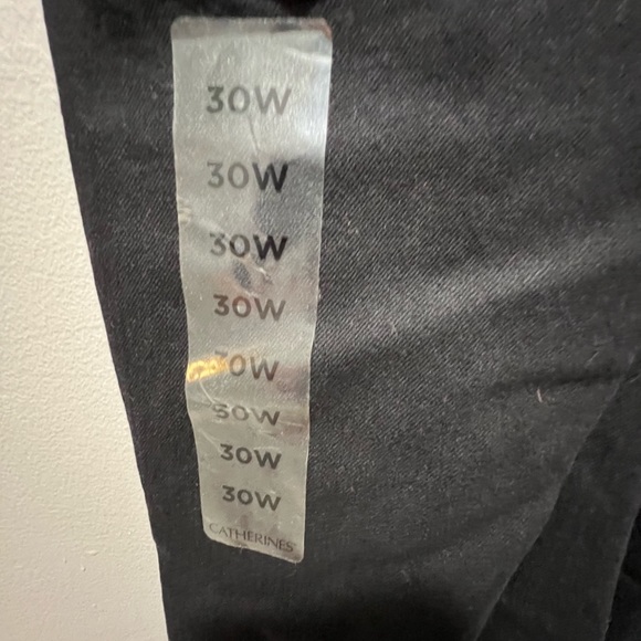 30W NWT Black Jeans Catherine’s with elastic in the back, relaxed fit - Picture 4 of 9